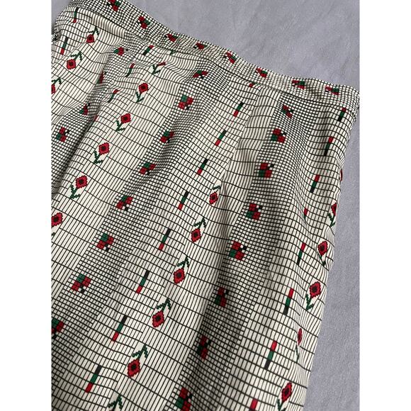 Art Deco Tile like Pattern Skirt - Picture 2 of 8